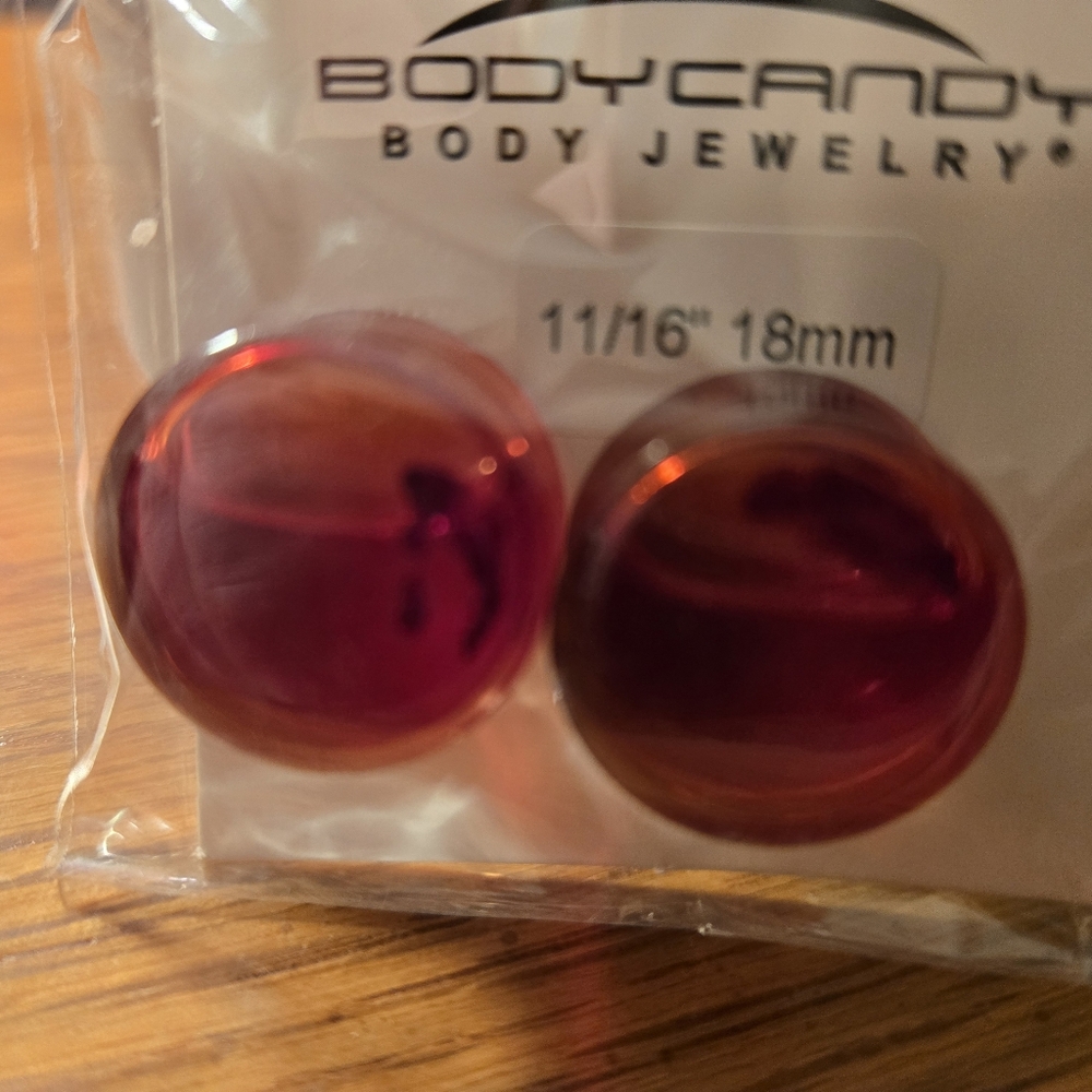 18mm Blood Red Plugs
